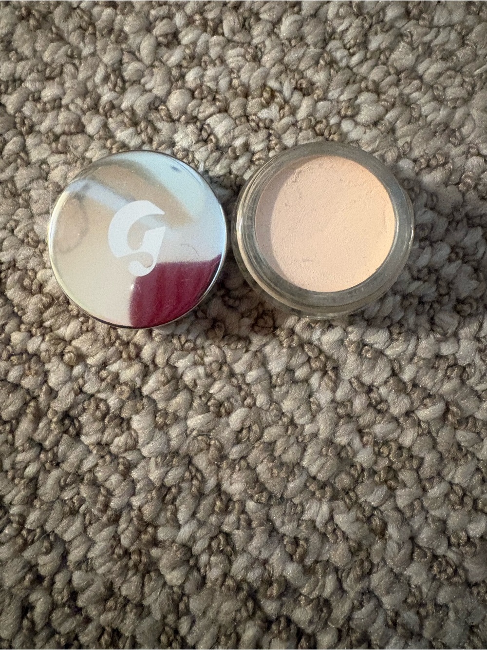 Glossier balm concealer very light 1